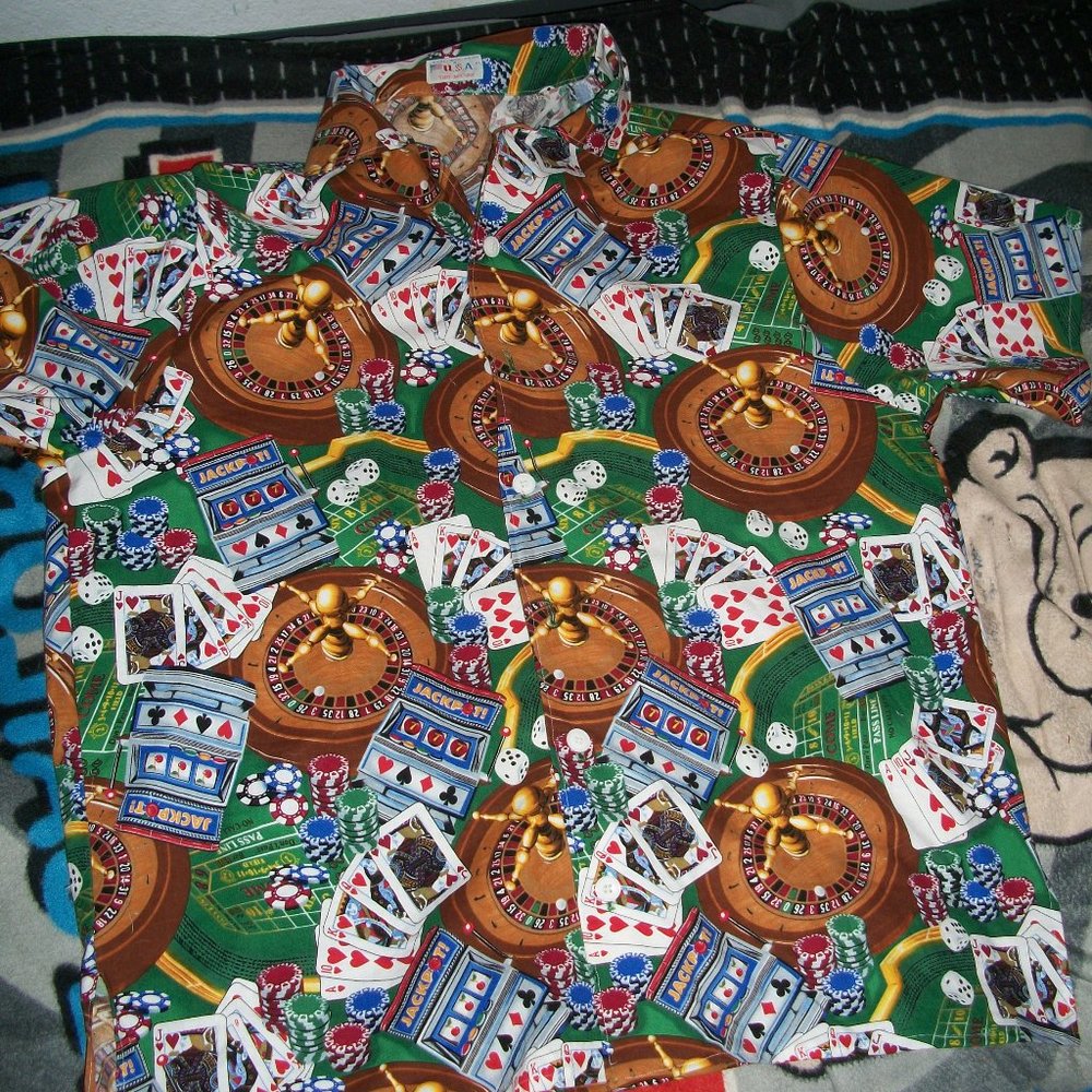 Mens Large Gambling Print Shirt-Unique!!